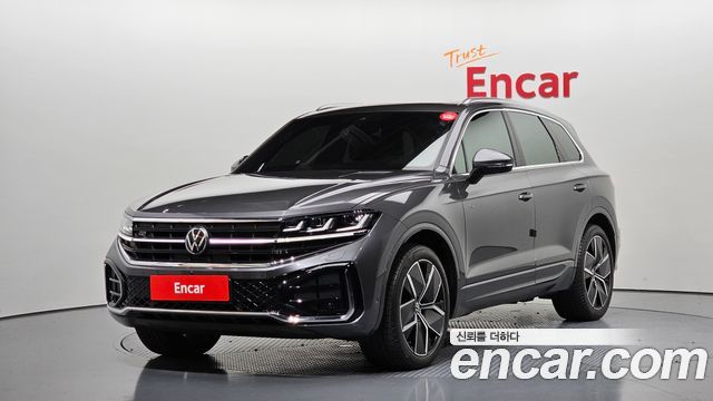 Volkswagen Touareg 3.0 TDI R-Line, 2024
