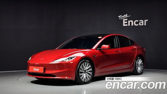 Tesla Model 3 Long Range AWD, 2024