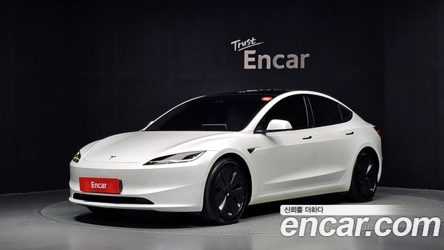 Tesla Model 3 Long Range AWD, 2024