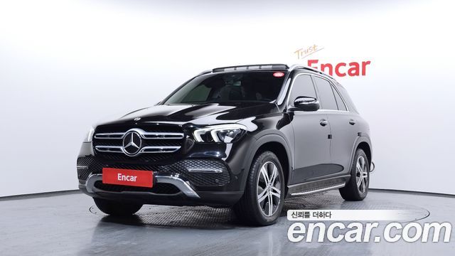 Mercedes-Benz GLE-Class GLE300d 4MATIC, 2020