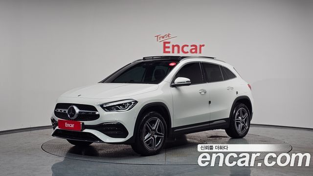 Mercedes-Benz GLA-Class GLA250 4MATIC, 2022