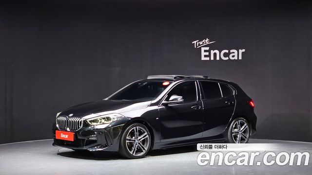 BMW 1-Series 120i M Sports, 2022