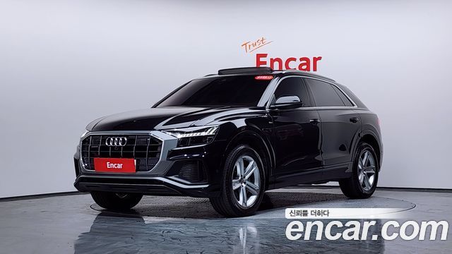 Audi Q8 45 TDI Quattro Premium, 2021