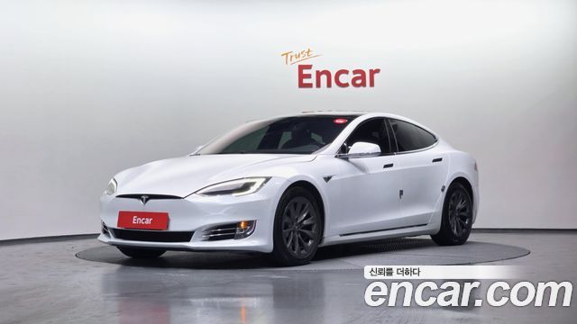 Tesla Model S Long Range, 2020