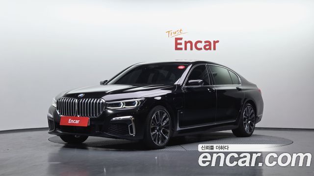 BMW 7-Series 745Le iPerformance M Sport, 2020