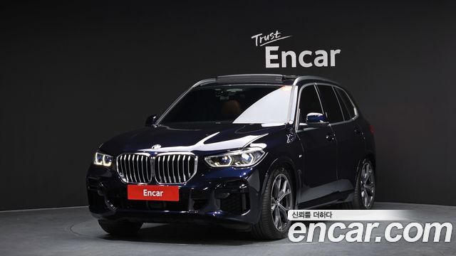 BMW X5 xDrive 40i M Sport, 2022