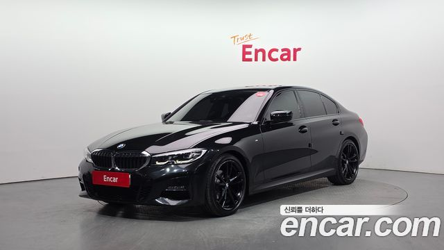 BMW 3-Series 320i M Sport, 2021
