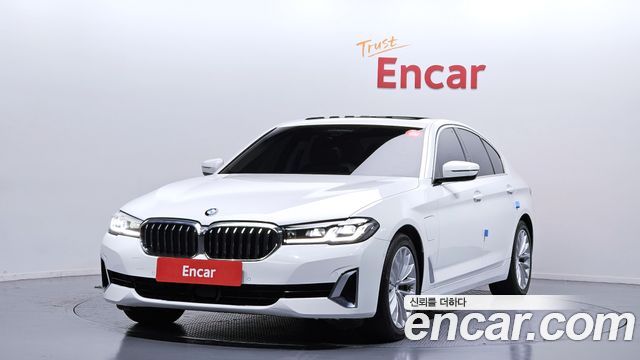 BMW 5-Series 530e Luxury, 2020