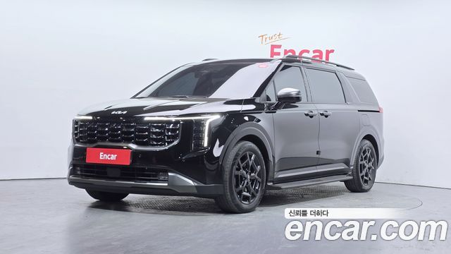 Kia Canival 9-Seater Gravity, 2024