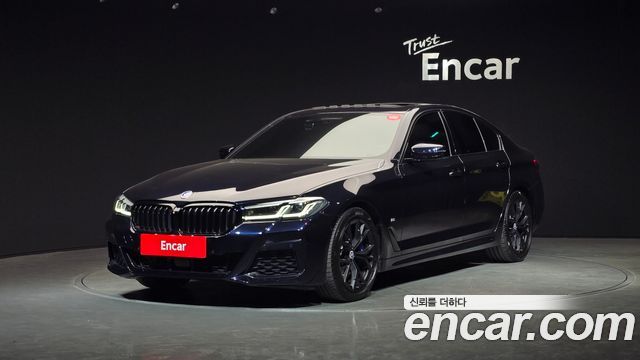 BMW 5-Series 530i M Sport Package, 2020
