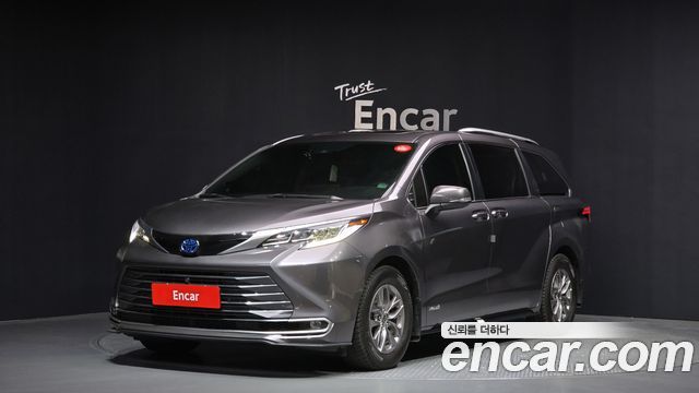 Toyota Sienna 2.5 Hybrid AWD, 2021