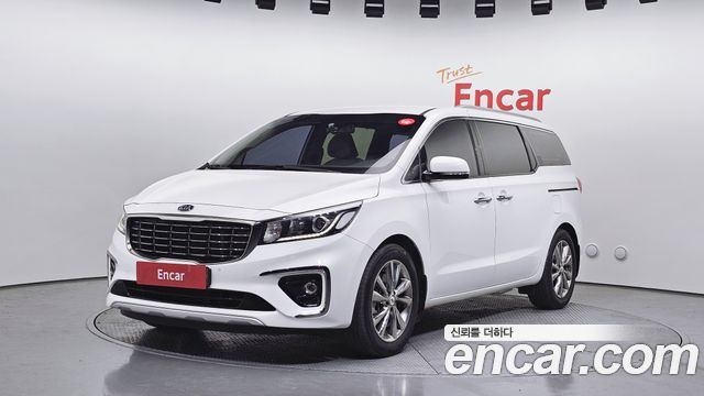 Kia Canival 9-Seater Prstige, 2020