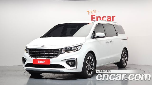 Kia Canival 9-Seater Prstige, 2018