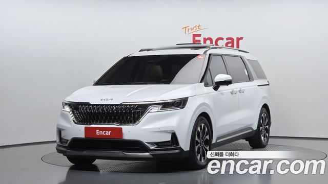 Kia Canival 9-Seater Signature, 2022
