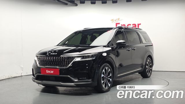 Kia Canival 9-Seater Signature, 2022