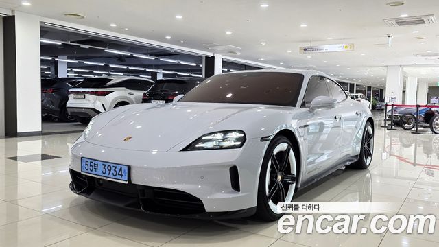 Porsche Taycan Base 4, 2026