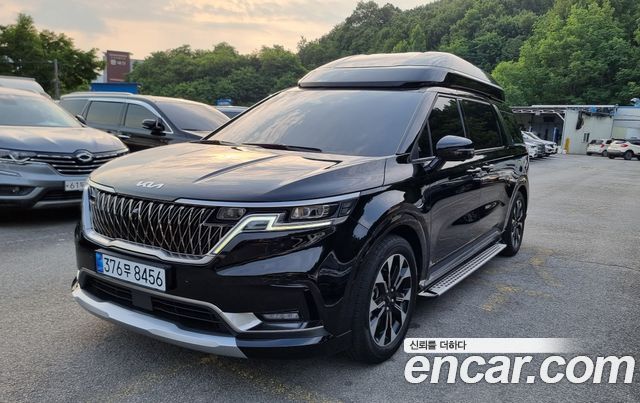 Kia Canival Gasoline 7-Seater Hi-Limousine, 2022
