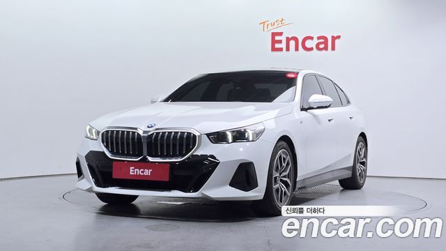 BMW 5-Series 520i M Sport, 2024