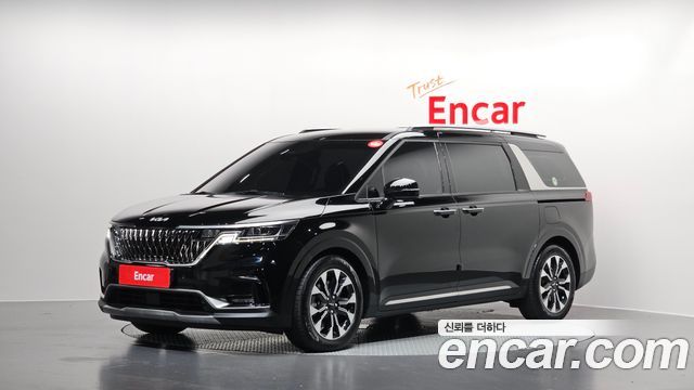 Kia Canival 7-Seater Outdoor, 2022
