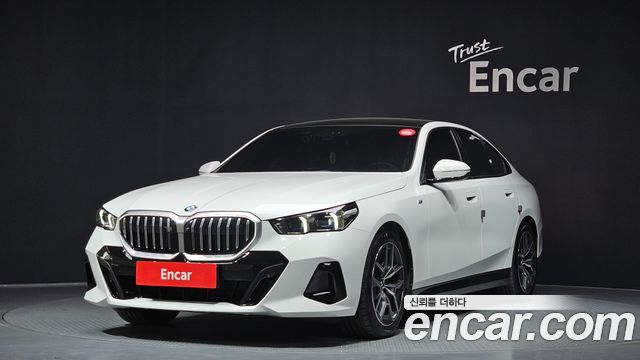 BMW 5-Series 520i M Sport, 2024