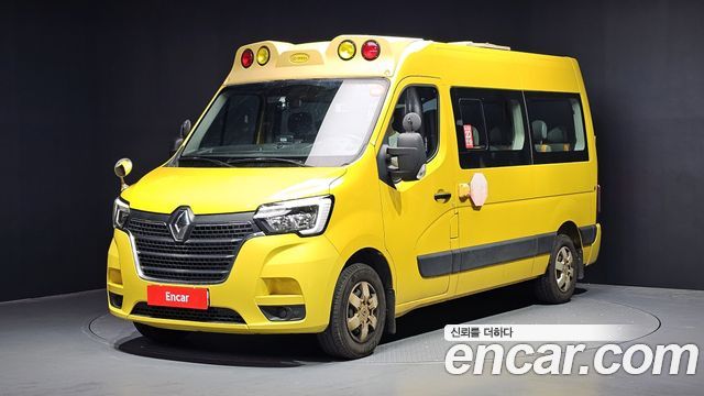 Renault Master School Bus, 2020