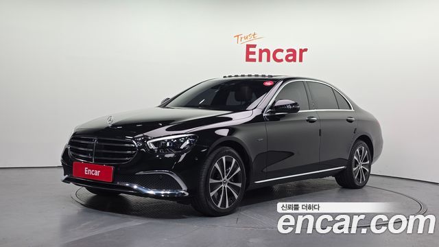 Mercedes-Benz E-Class E300e 4MATIC Exclusive, 2021