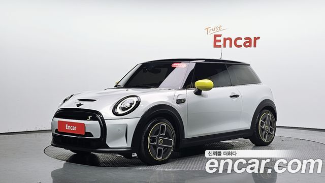 Mini Cooper SE Electric, 2022