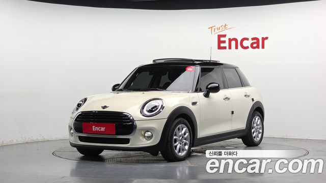 Mini Cooper 5Door HIGH, 2019