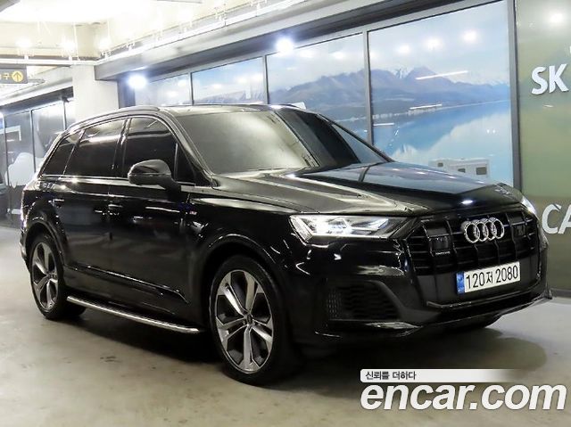 Audi Q7 55 TFSI Quattro Premium, 2022
