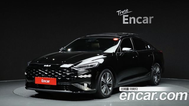 Kia K8 Signature, 2022