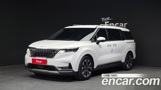 Kia Canival 9-Seater Signature, 2023