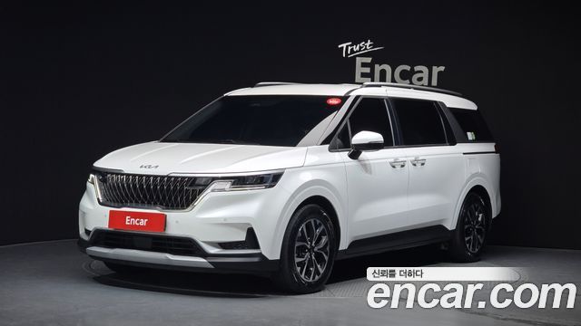 Kia Canival 9-Seater Prestige, 2023