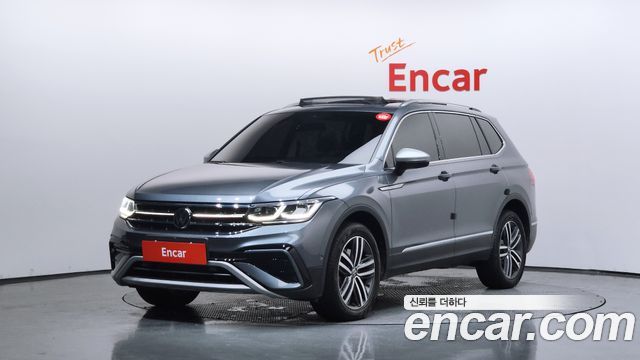 Volkswagen Tiguan 2.0 TSI Prestige, 2024