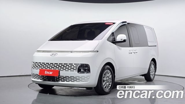 Hyundai Staria HEV 1.6 Cargo 5-Seater, 2025