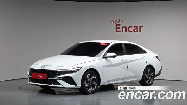 Hyundai AVANTE 1.6, 2026