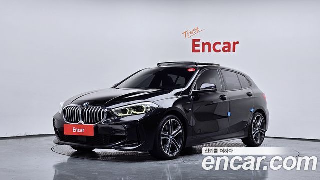 BMW 1-Series 120i M Sports, 2021