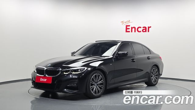 BMW 3-Series 320i M Sport, 2022