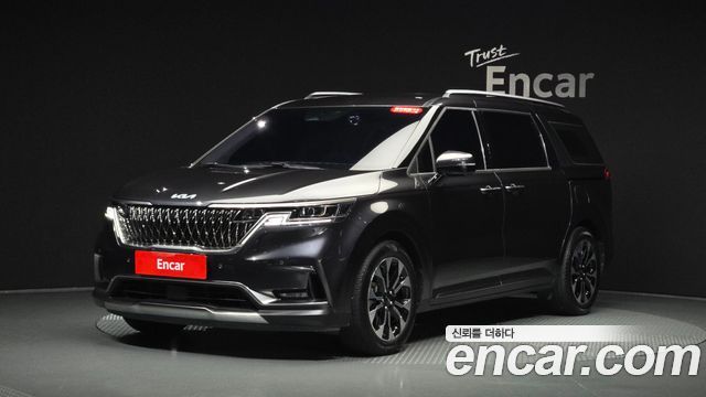 Kia Canival 7-Seater Signature, 2022