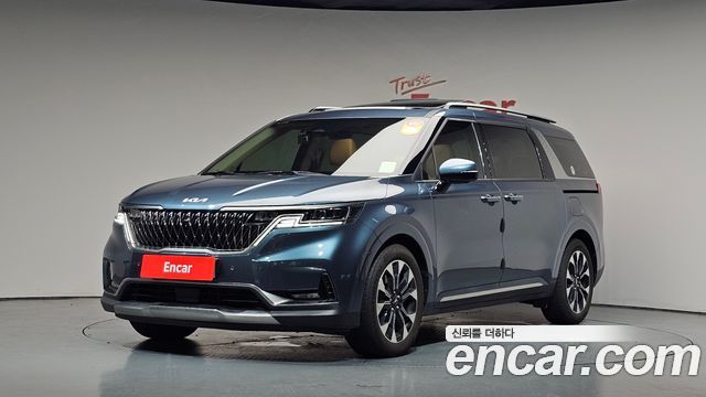 Kia Canival Gasoline 9-Seater Signature, 2023