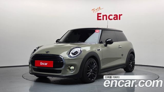 Mini Cooper Standard, 2019