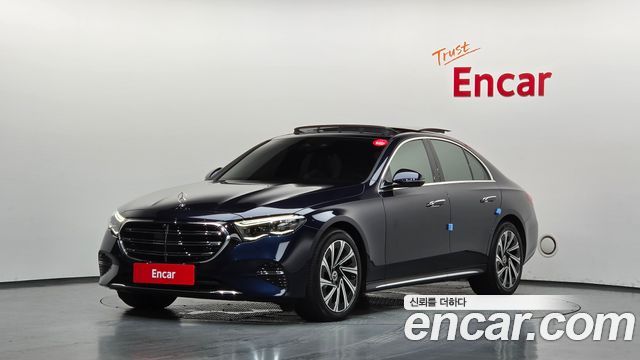 Mercedes-Benz E-Class E300 4MATIC Exclusive, 2024