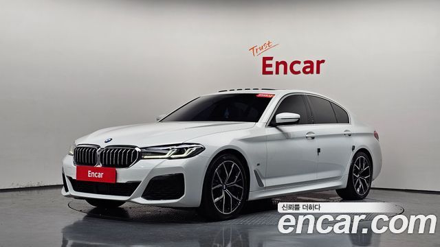 BMW 5-Series 530i xDrive M Sport Package, 2023