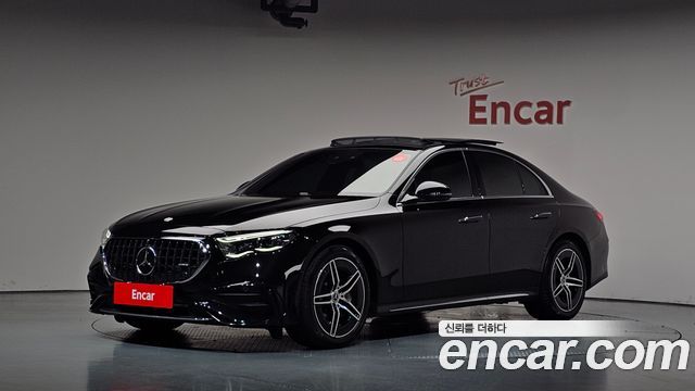 Mercedes-Benz E-Class E300 4MATIC AMG Line, 2025