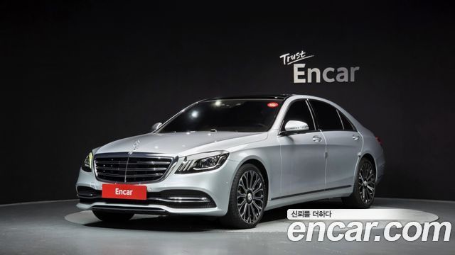 Mercedes-Benz S-Class S560L 4MATIC, 2020