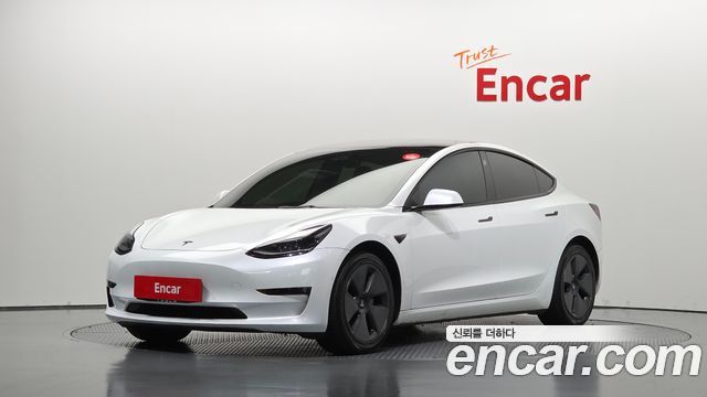 Tesla Model 3 Long Range AWD, 2022