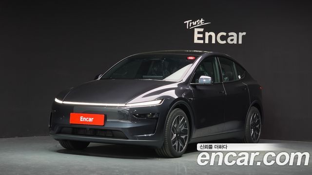 Tesla Model Y L Long Range AWD, 2026