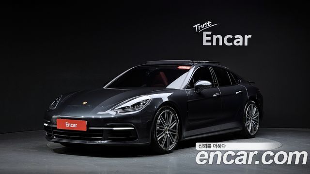Porsche Panamera 3.0 AWD, 2020