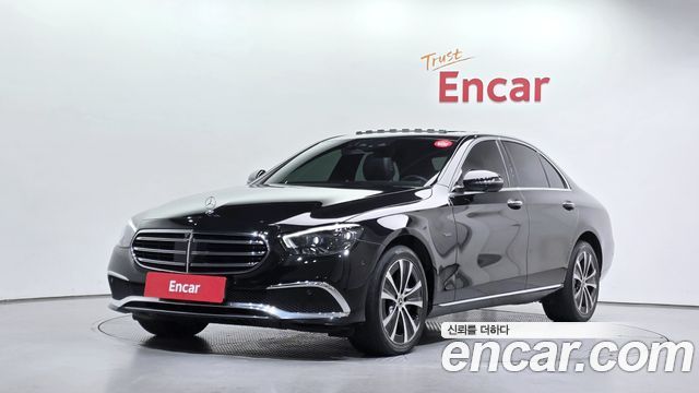 Mercedes-Benz E-Class E300e 4MATIC Exclusive, 2021