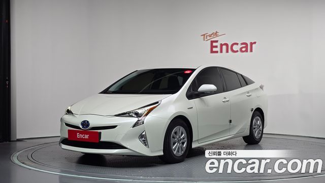 Toyota Prius 1.8 E, 2018