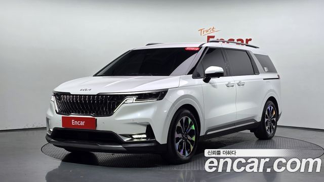 Kia Canival Gasoline 7-Seater Signature, 2023